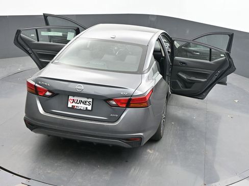 Used 2024 Nissan Altima 2.5 SV AWD/4WD image 47