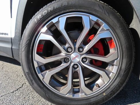 Used 2018 GMC Terrain SLT image 41