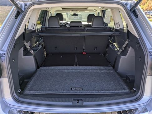 New 2026 Volkswagen Atlas SEL Premium R-Line image 13