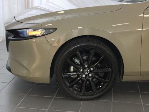 Used 2025 MAZDA MAZDA3 Carbon image 11