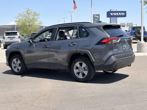 Used 2025 Toyota RAV4 XLE FWD image 8