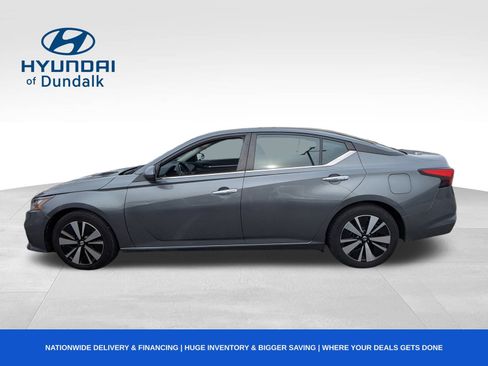 Used 2022 Nissan Altima 2.5 SV image 12