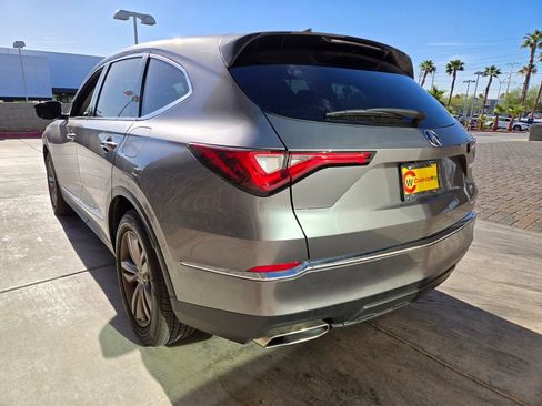 Used 2023 Acura MDX SH-AWD image 3