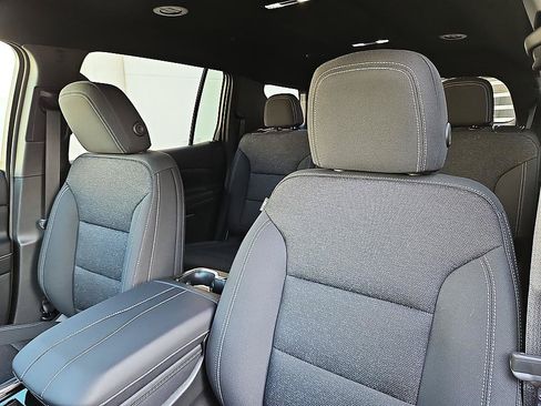 New 2026 Chevrolet Traverse LT AWD/4WD image 16