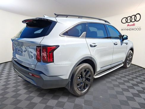 Used 2023 Kia Sorento S w/ Panoramic Sunroof Package AWD/4WD image 6