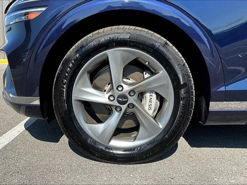 Used 2026 Genesis GV70 2.5T AWD/4WD image 8