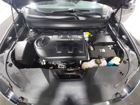 Used 2022 Jeep Cherokee Limited w/ Sun & Sound Group image 60