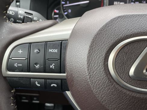 Used 2017 Lexus ES 350 w/ Luxury Package image 28