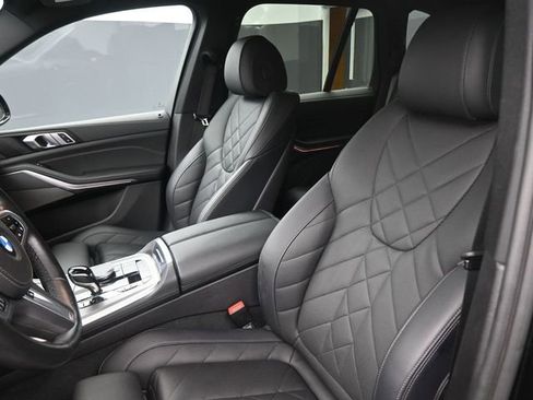 Used 2023 BMW X5 sDrive40i w/ M Sport Package image 33