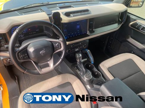 Used 2022 Ford Bronco Wildtrak AWD/4WD image 30