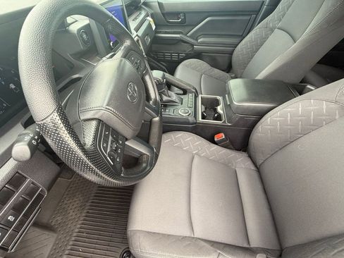 Certified 2024 Toyota Tacoma SR5 image 5