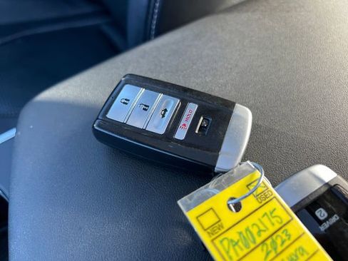 Used 2023 Acura TLX w/ Technology Package image 32