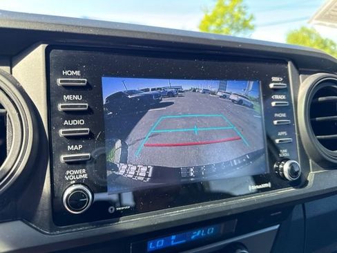 Used 2023 Toyota Tacoma SR AWD/4WD image 11