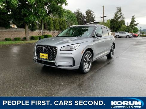 Used 2024 Lincoln Corsair Grand Touring w/ Towing Package AWD/4WD image 1