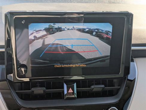Used 2024 Toyota Corolla LE image 20