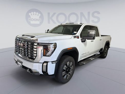 New 2026 GMC Sierra 2500 Denali w/ Denali Reserve Package AWD/4WD image 1
