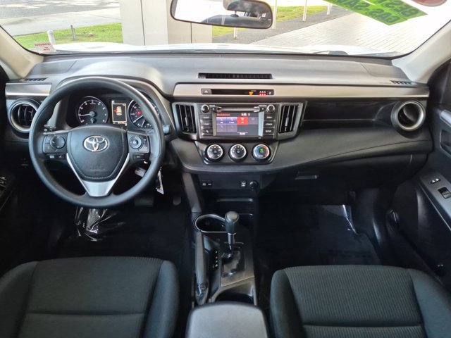 Used 2018 Toyota RAV4 LE w/ Carpet Mat Package FWD image 15