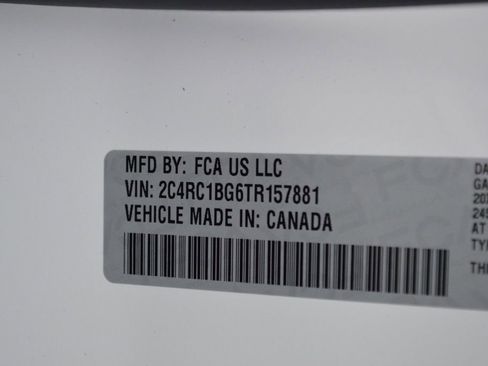 New 2026 Chrysler Pacifica Select image 36