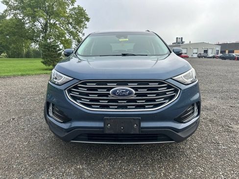 Used 2019 Ford Edge SEL w/ Equipment Group 201A FWD image 2