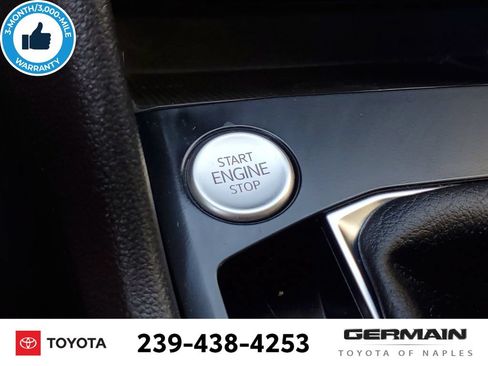 Used 2022 Volkswagen Taos SE AWD/4WD image 32