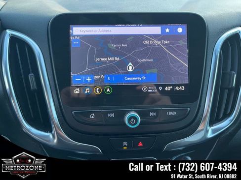 Used 2023 Chevrolet Equinox LT AWD/4WD image 29