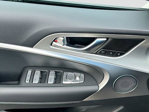 Certified 2026 Genesis G70 2.5T Prestige image 20