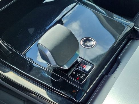 Used 2024 Land Rover Range Rover Sport Dynamic SE image 31