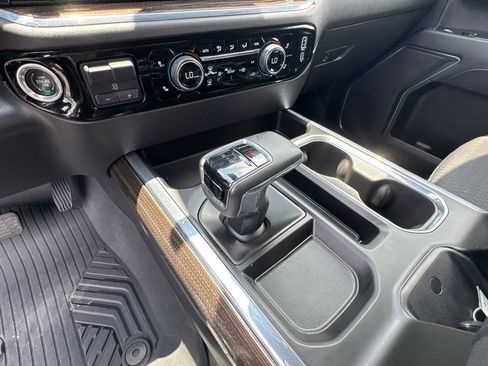 Used 2024 Chevrolet Silverado 1500 LT Trail Boss w/ LPO, Dark Essentials Package AWD/4WD image 31