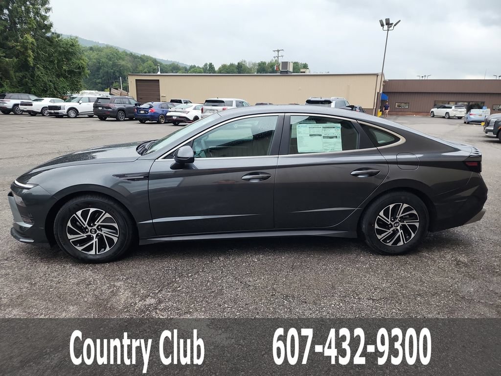 New 2026 Hyundai Sonata Blue FWD image 5