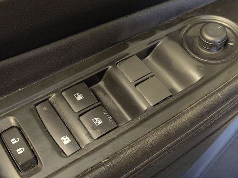 Used 2018 Buick Encore Preferred FWD image 27