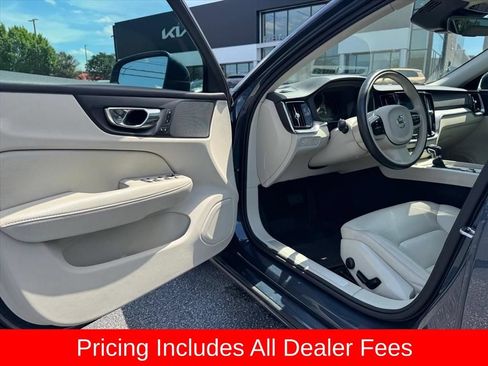 Used 2020 Volvo V60 T5 Momentum w/ Protection Package Premier FWD image 14