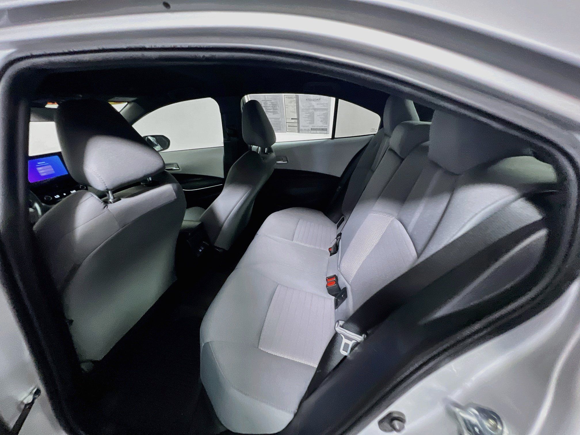 Used 2024 Toyota Corolla SE FWD image 28