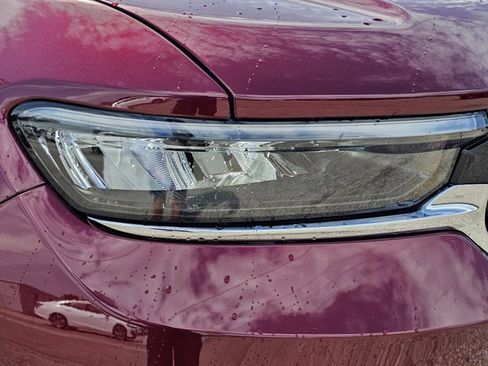 New 2025 Jeep Grand Cherokee Limited w/ Luxury Tech Group II image 4