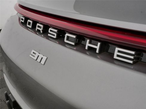 Certified 2022 Porsche 911 Carrera RWD image 34