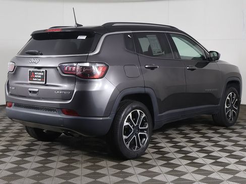Used 2022 Jeep Compass Limited AWD/4WD image 8