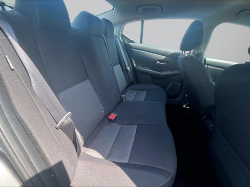 Used 2023 Nissan Sentra SV w/ All-Weather Package FWD image 22
