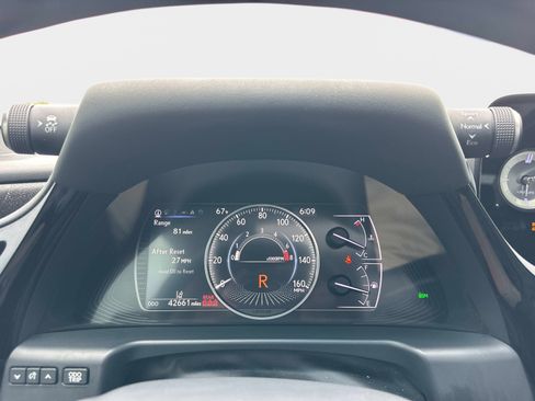 Used 2024 Lexus ES 350 w/ Technology Package image 28