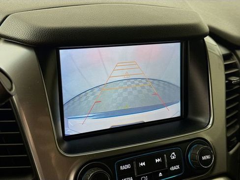 Used 2016 Chevrolet Suburban LS RWD image 15
