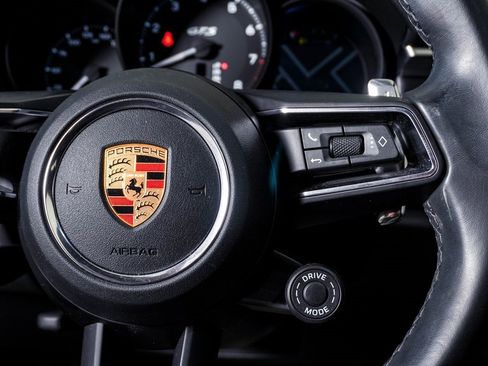 Certified 2023 Porsche Macan GTS image 19