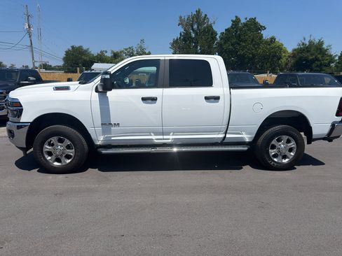 Used 2026 RAM 2500 Big Horn AWD/4WD image 1