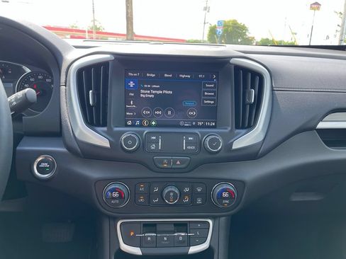 Used 2023 GMC Terrain SLT w/ Elevation Edition FWD image 12