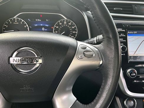 Used 2017 Nissan Murano AWD image 12