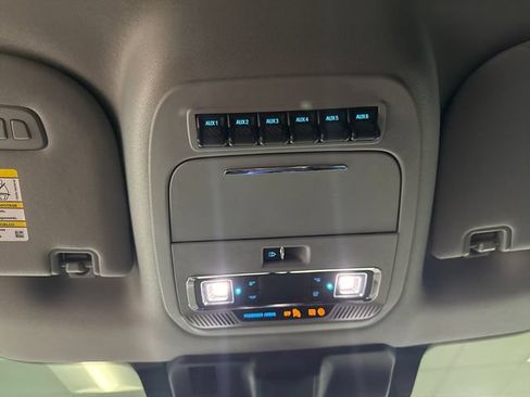 Used 2024 Ford F350 Lariat w/ Chrome Package AWD/4WD image 14