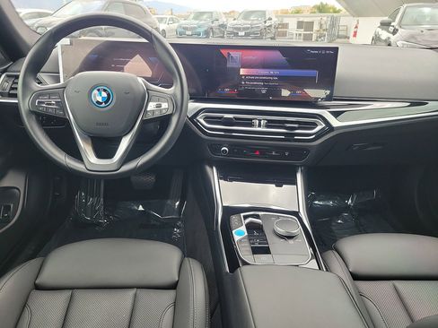 Used 2023 BMW i4 eDrive35 w/ Parking Assistance Package RWD image 11