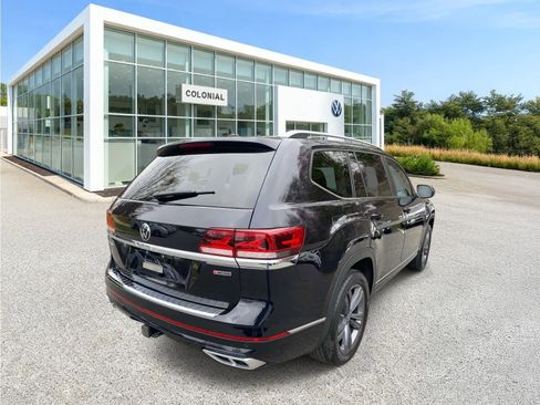 Certified 2022 Volkswagen Atlas SEL R-Line AWD/4WD image 5