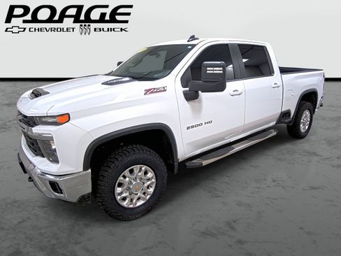 Used 2024 Chevrolet Silverado 2500 LT AWD/4WD image 1