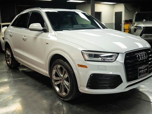 Used 2016 Audi Q3 2.0T Prestige w/ Prestige Package AWD/4WD image 5