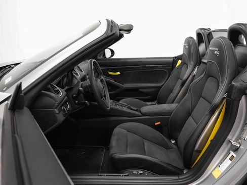Used 2024 Porsche 718 Boxster Spyder RS image 65