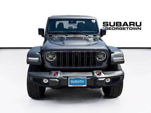 Used 2025 Jeep Gladiator Rubicon w/ Safety Group AWD/4WD image 2