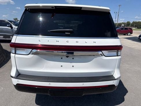 Used 2023 Lincoln Navigator Reserve AWD/4WD image 10